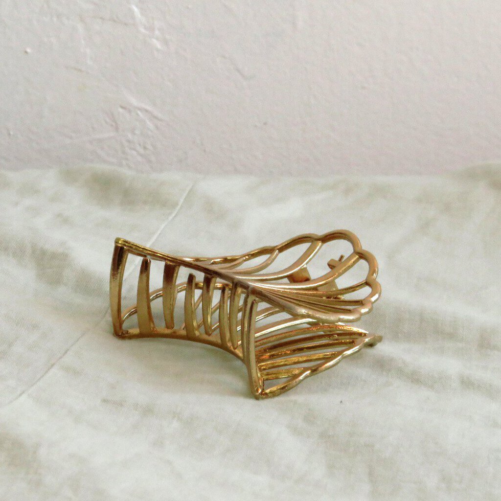 Gold Mini Clam Hair Clip