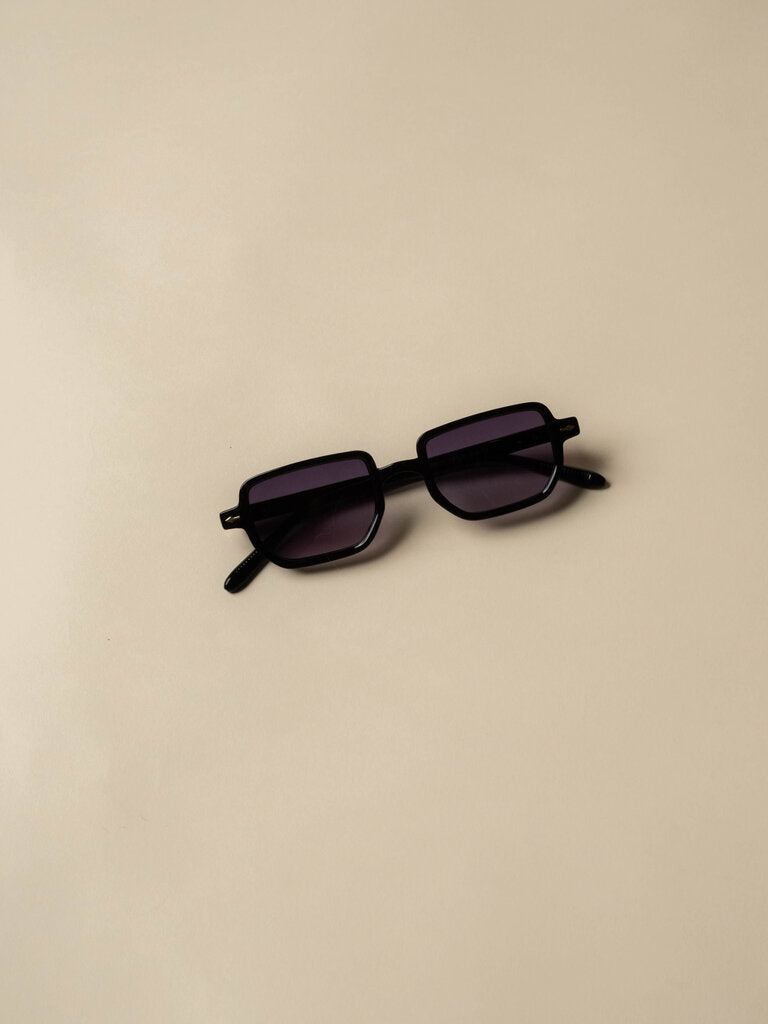 Bailey Square Frame Sunglasses