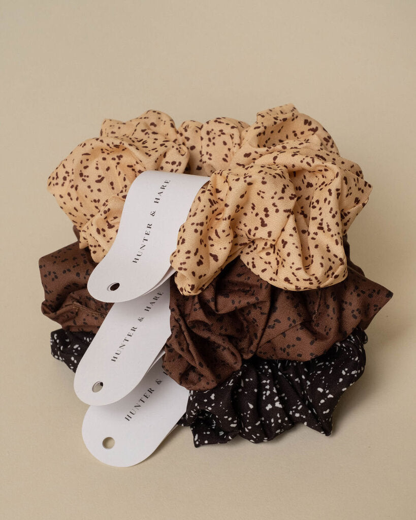 Speckled Scrunchie: Brown/Black