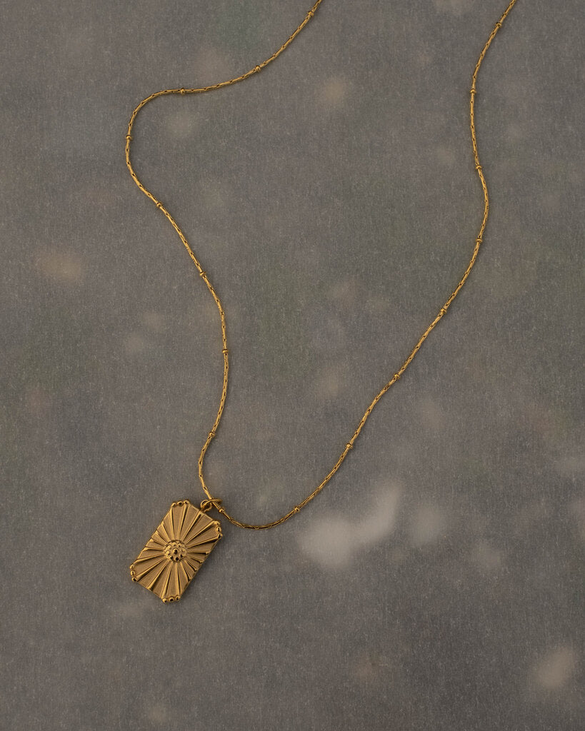 Flower Burst Pendant Necklace