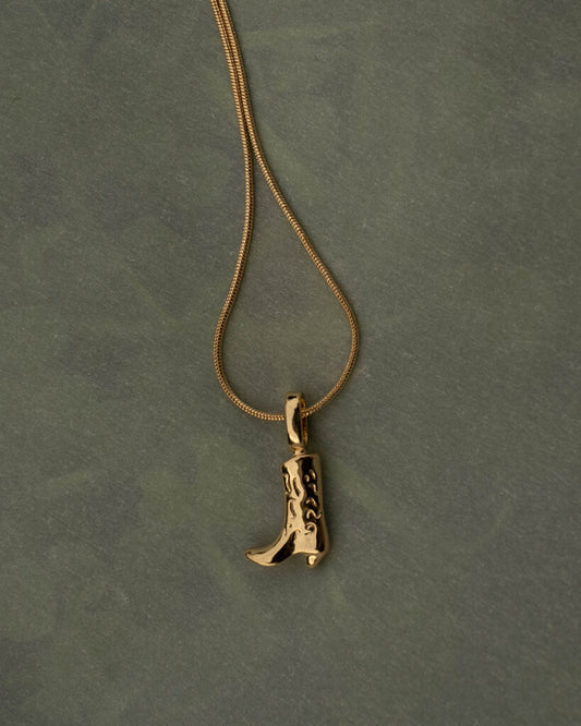 Cowboy Boot with Rope Chain