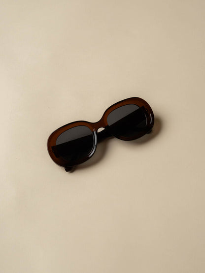 Nikkaela Retro Round Sunglasses