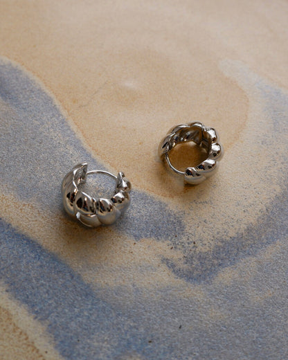 Arya Thick Twisted Hoops