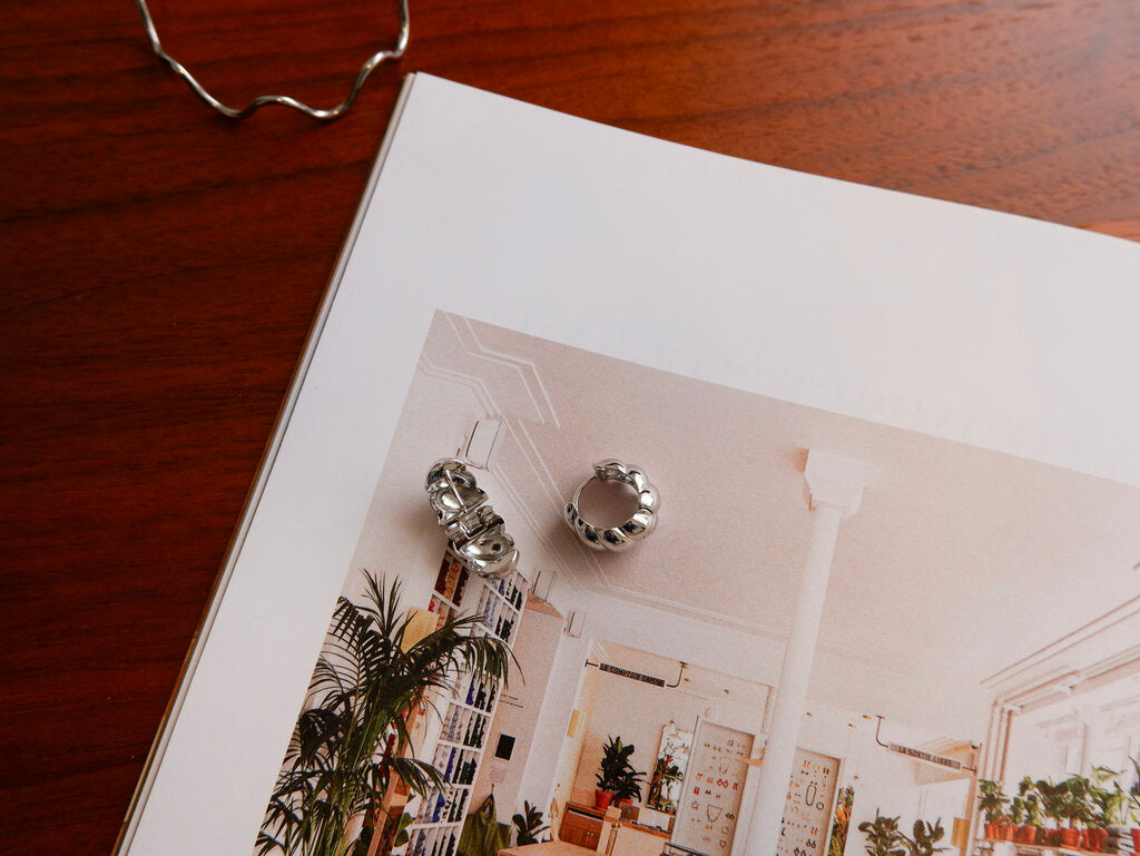 Arya Thick Twisted Hoops