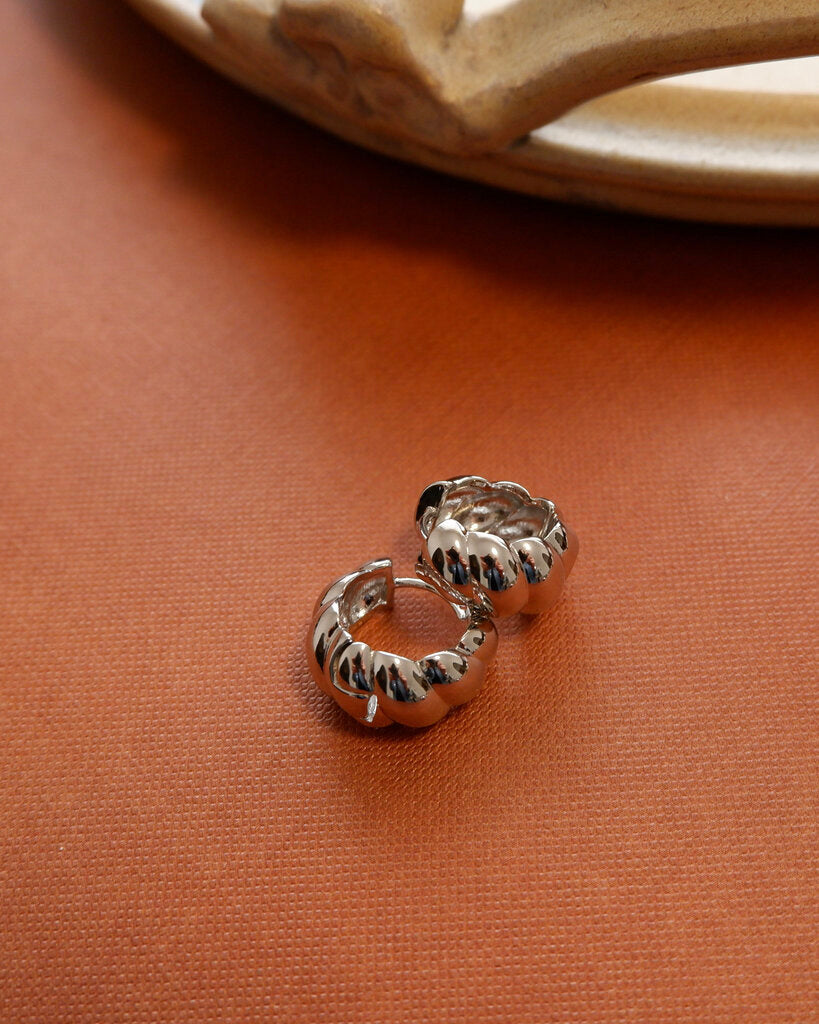 Arya Thick Twisted Hoops