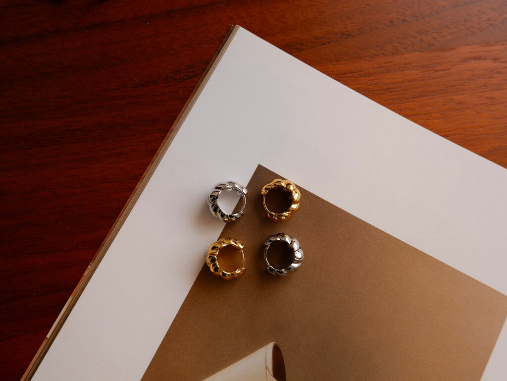 Arya Thick Twisted Hoops