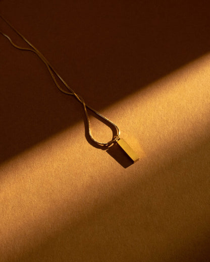 Reid Long Snake Chain Bar Pendant Necklace