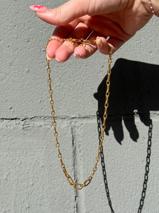 Stella Chain Link Necklace
