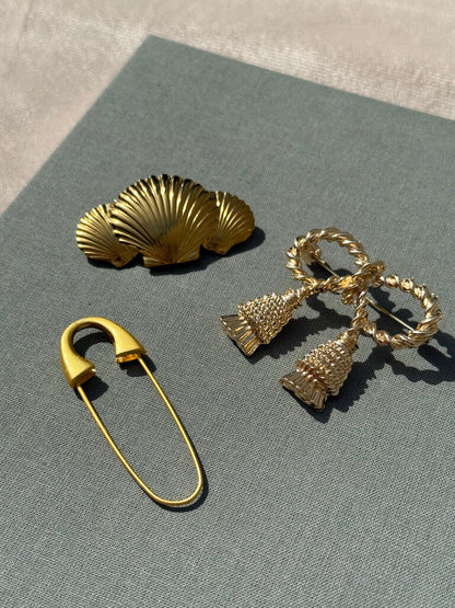 Assorted Brooches