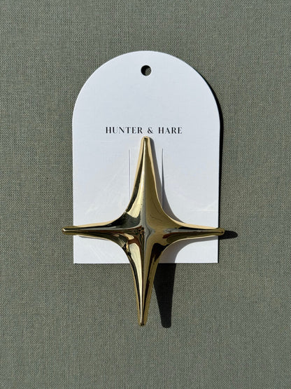 Assorted Brooches